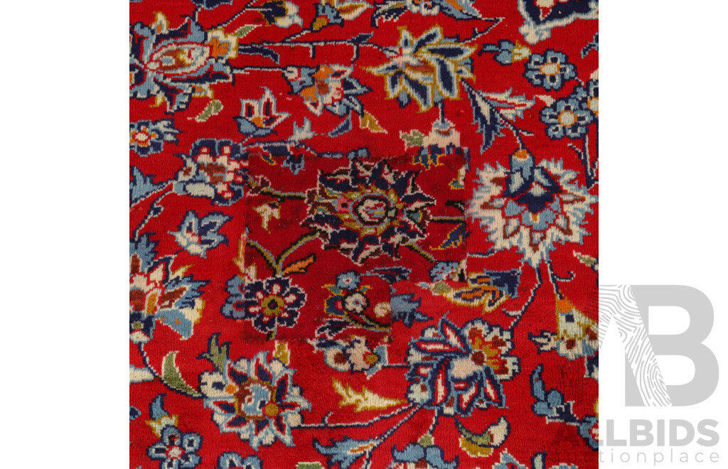 Large Hand Knotted Persian Kashan Rug