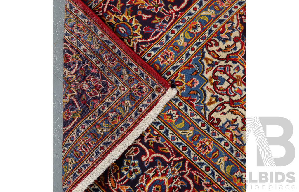 Hand Knotted Persian Kashan Rug
