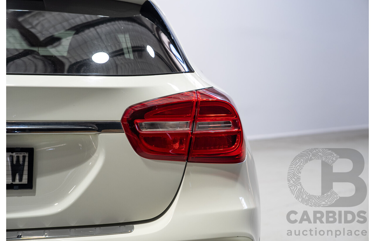 01/2017 Mercedes-Benz GLA 220d X156 MY17 4D Wagon White Turbo Diesel 2.1L