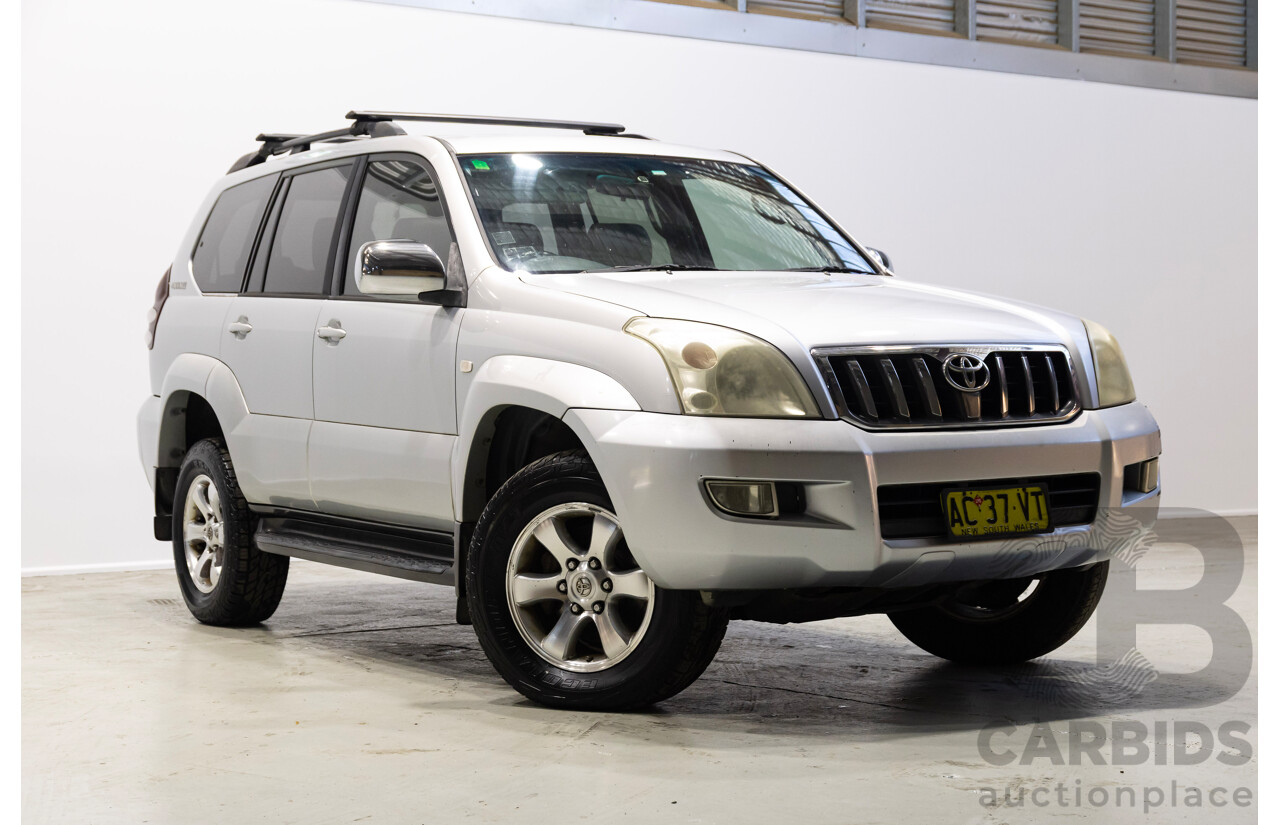 12/2004 Toyota Landcruiser Prado Grande (4x4) GRJ120R 4D Wagon Silver 4.0L