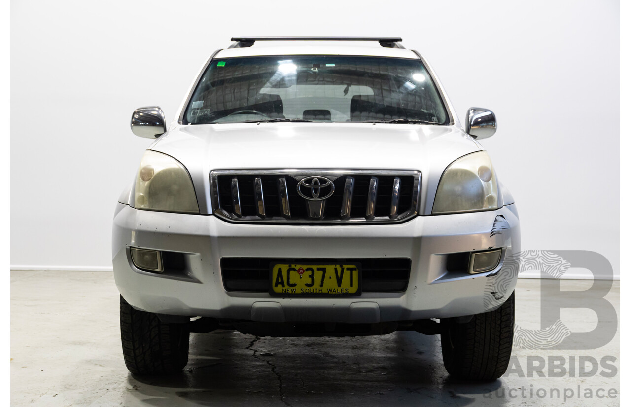 12/2004 Toyota Landcruiser Prado Grande (4x4) GRJ120R 4D Wagon Silver 4.0L