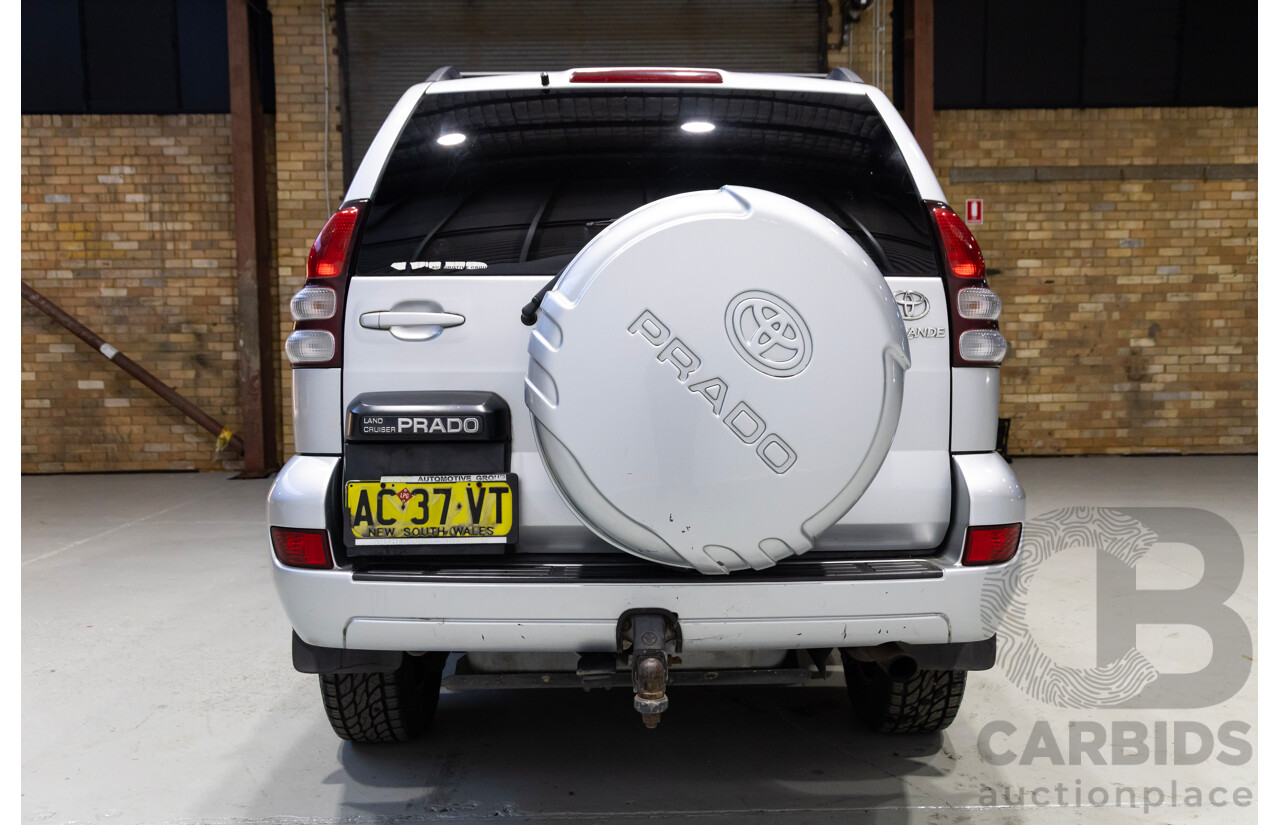 12/2004 Toyota Landcruiser Prado Grande (4x4) GRJ120R 4D Wagon Silver 4.0L