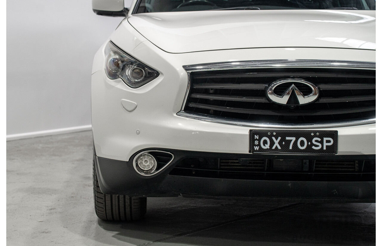 03/2017 Infiniti QX70 3.0d S Premium (AWD) 4d Wagon Majestic White Turbo Diesel 3.0L
