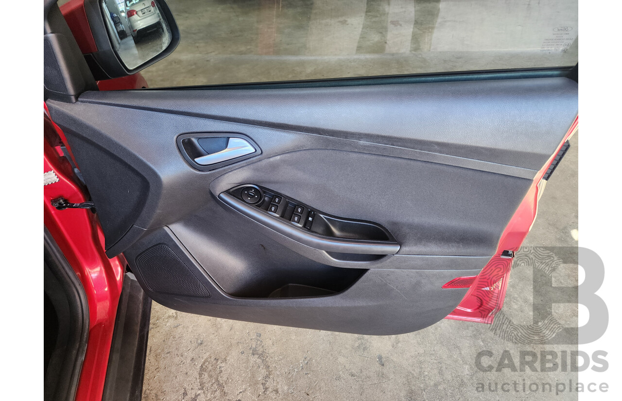 05/2013 Ford Focus Trend LW MK2 5d Hatchback Red 2.0L