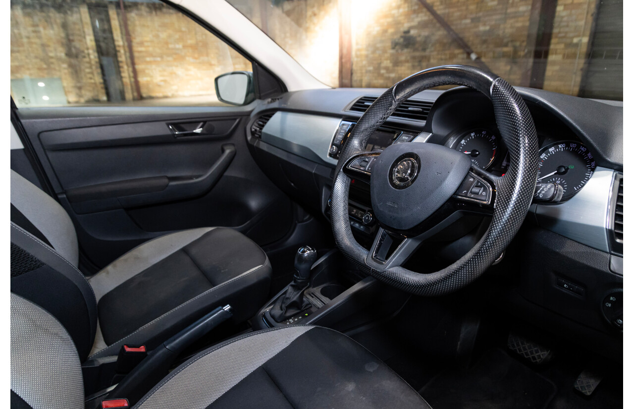 09/2018 Skoda Fabia 81 TSI FWD NJ MY18.5 4D Wagon Blue Turbo 1.0L