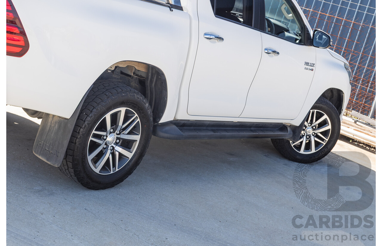 12/2017 Toyota Hilux SR5 (4x4) GUN126R Dual Cab Utility Glacier White Turbo Diesel 2.8L