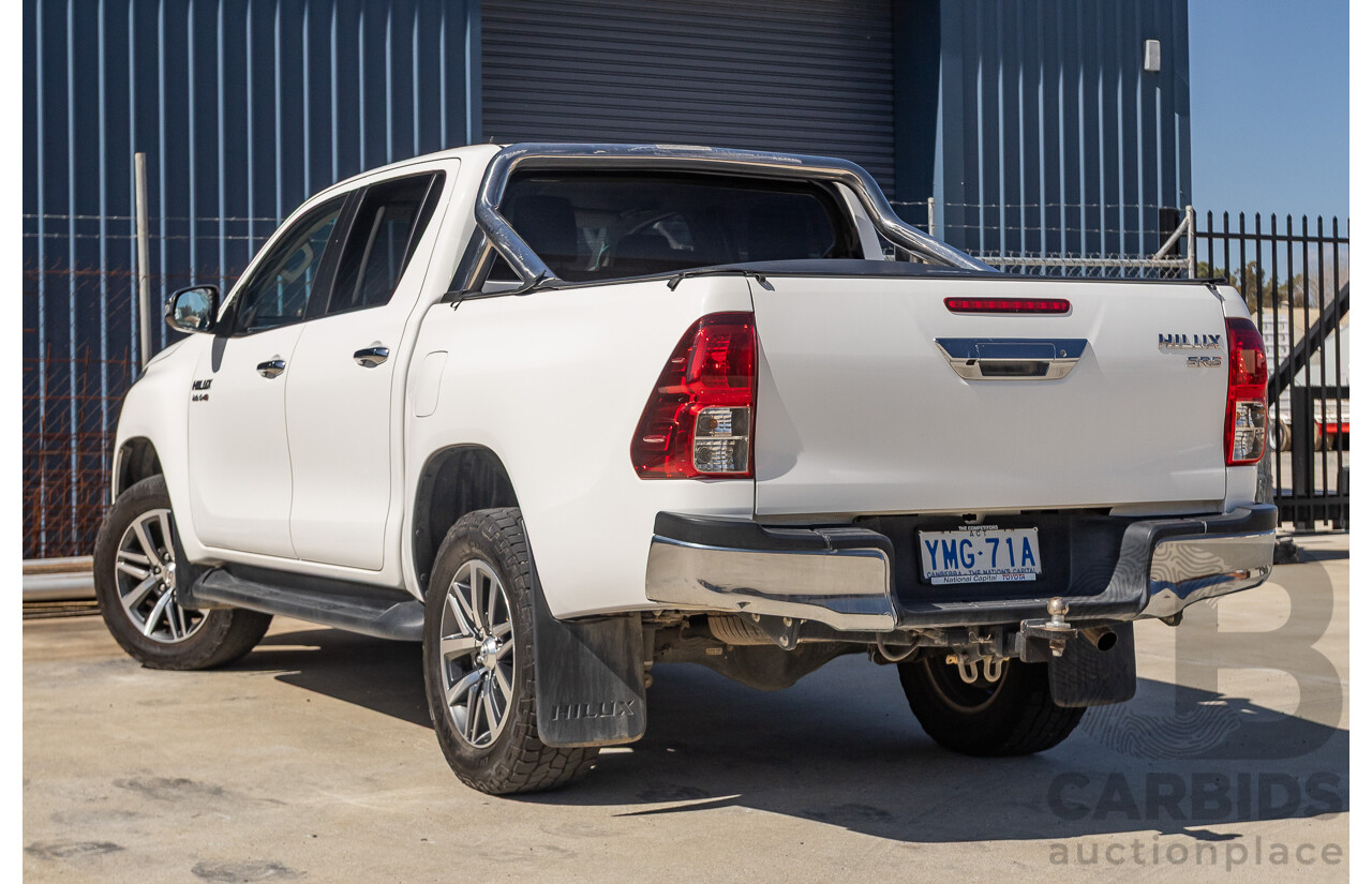12/2017 Toyota Hilux SR5 (4x4) GUN126R Dual Cab Utility Glacier White Turbo Diesel 2.8L