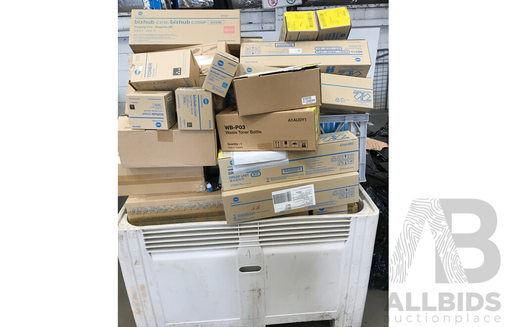 Bulk Lot of Assorted Printer Toners and Cartridges From Epson and Konica Minolta