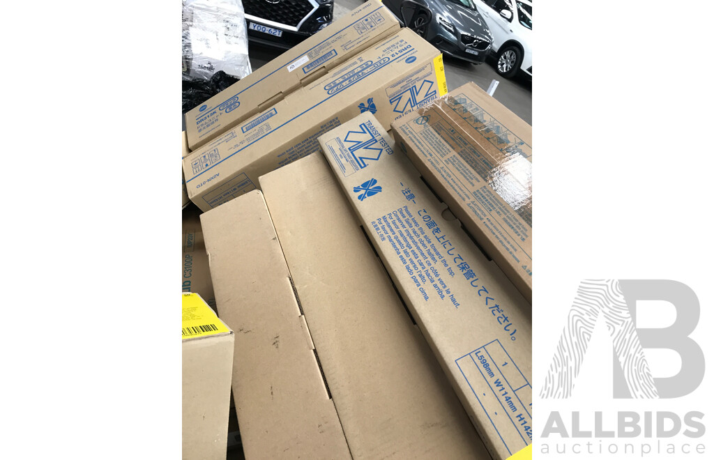 Bulk Lot of Assorted Printer Toners and Cartridges From Epson and Konica Minolta