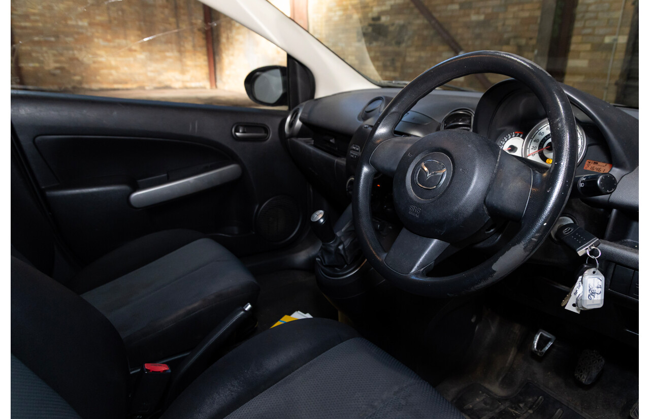 08/2010 Mazda 2 Neo DE MY10 5d Hatchback Grey 1.5L