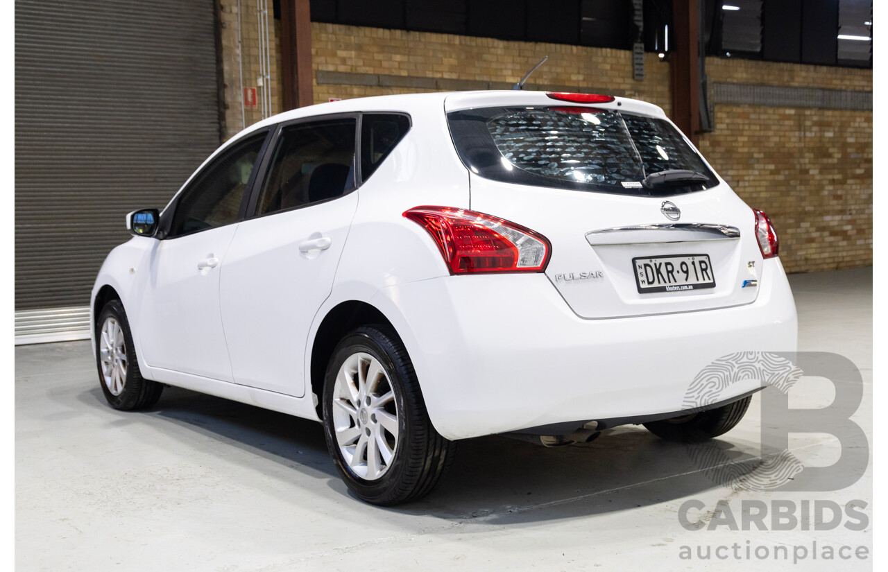 09/2016 Nissan Pulsar ST C12 SERIES 2 5d Hatchback White 1.8L