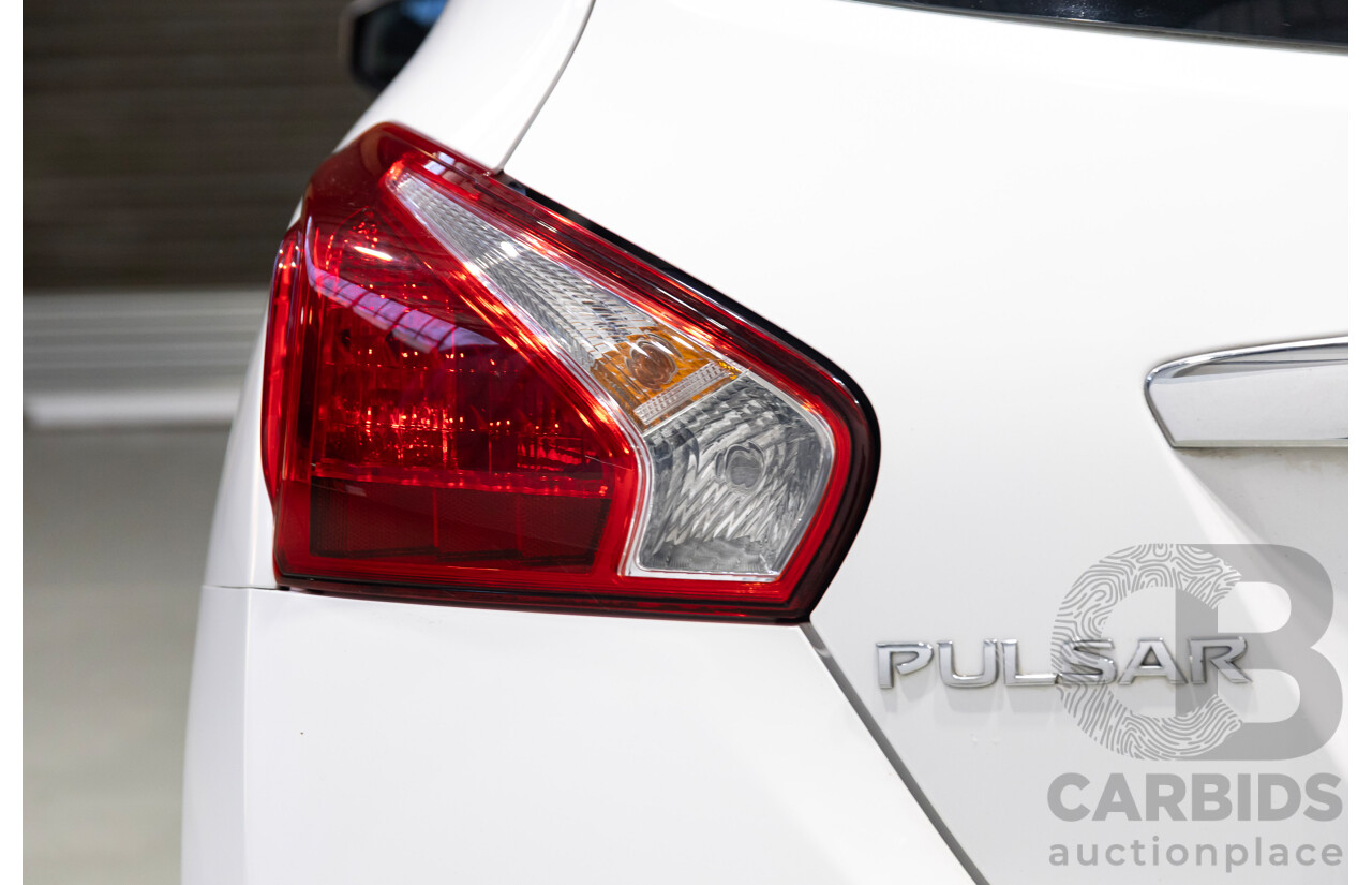 09/2016 Nissan Pulsar ST C12 SERIES 2 5d Hatchback White 1.8L