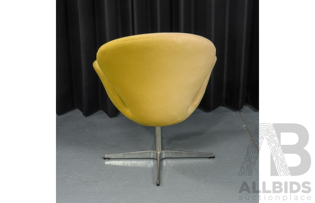 Reproduction Swan Chair with Fabric Upholstery