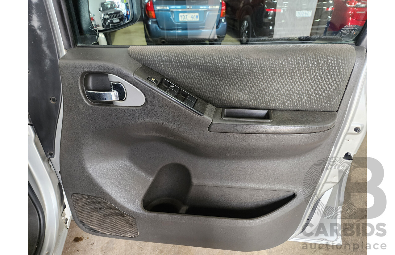 08/2012 Nissan Navara ST (4x4) D40 Dual Cab P/Up Silver 2.5L