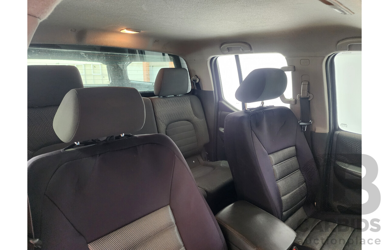 08/2012 Nissan Navara ST (4x4) D40 Dual Cab P/Up Silver 2.5L
