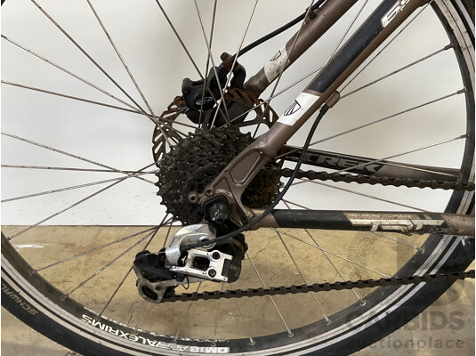 TREK Mountain Bike