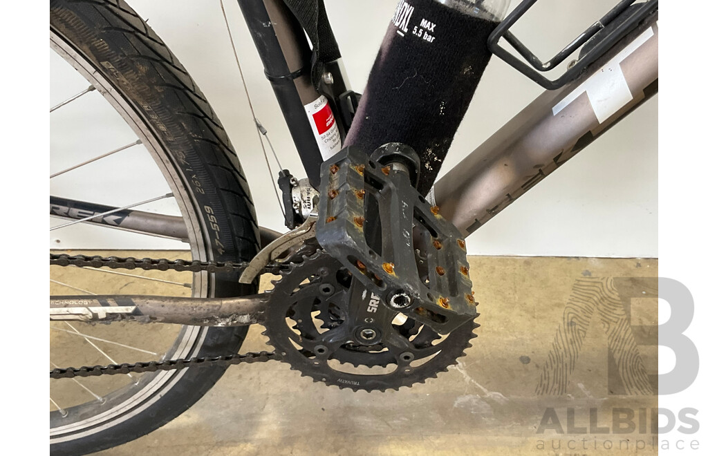 TREK Mountain Bike