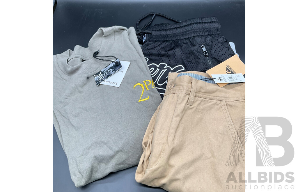 Factorie T-shirt, QUILKSILVER Shorts, RAIDERS Shorts - Lot of 3