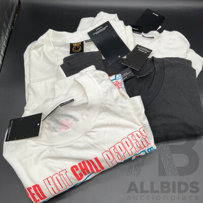 ASSORTED T-shirts Size XL - Lot of 4