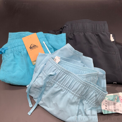QUILKSILVER Shorts, ROXY Shorts - Lot of 3