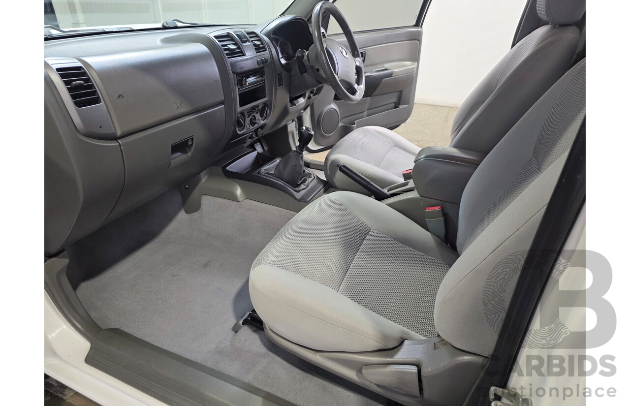 05/2013 Great Wall V200 (4x4) K2 Single Cab Utility White 2.0L