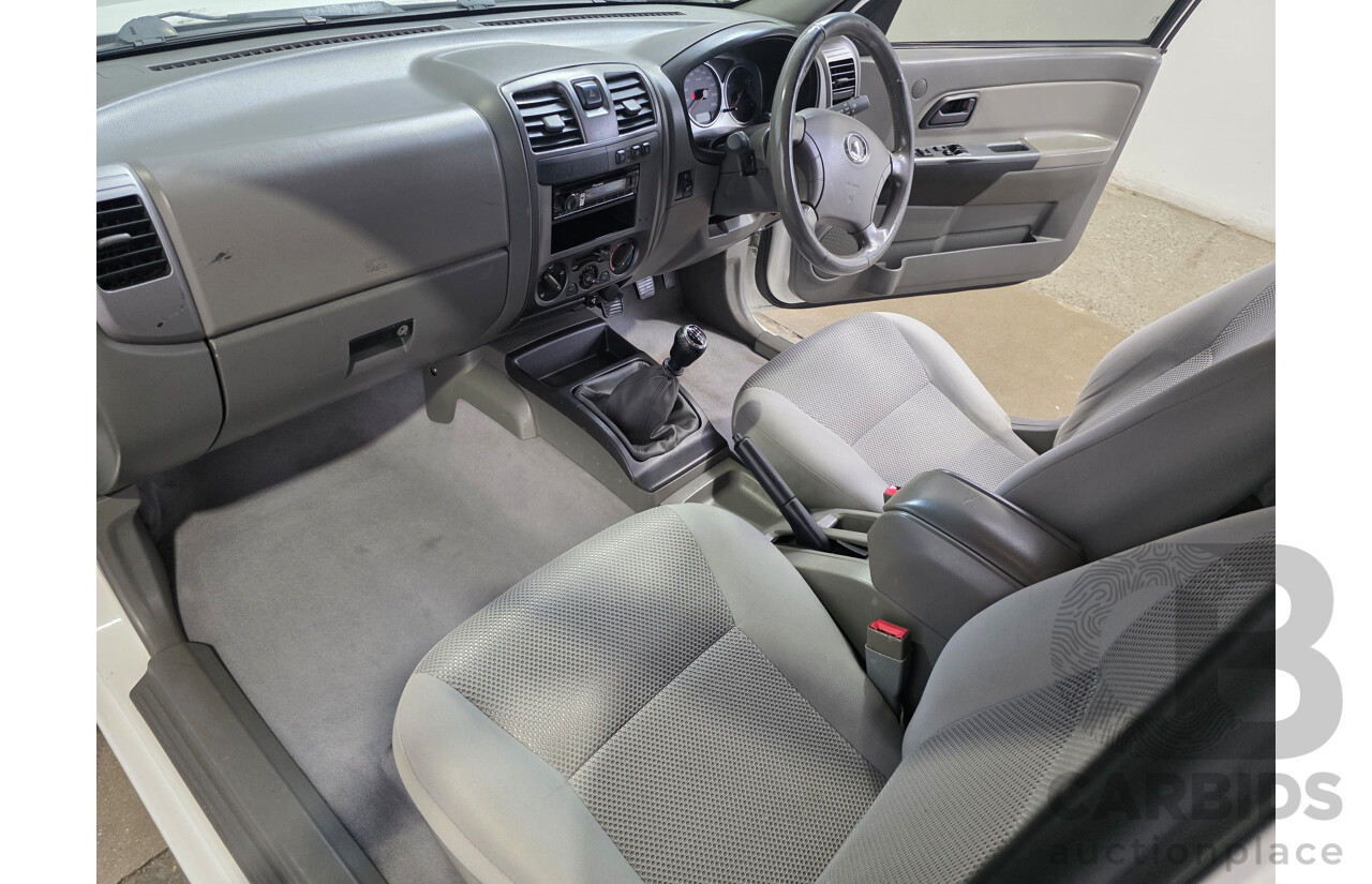 05/2013 Great Wall V200 (4x4) K2 Single Cab Utility White 2.0L
