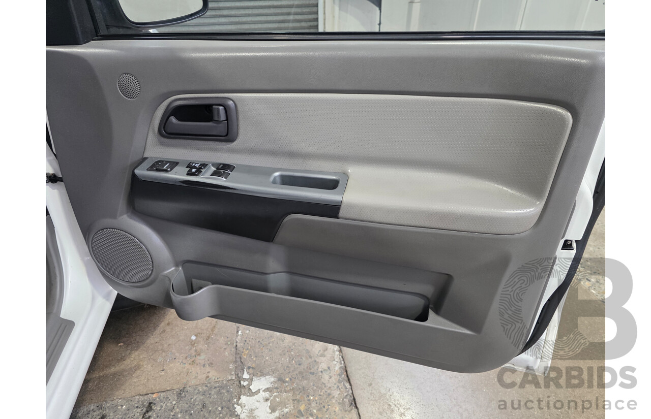 05/2013 Great Wall V200 (4x4) K2 Single Cab Utility White 2.0L