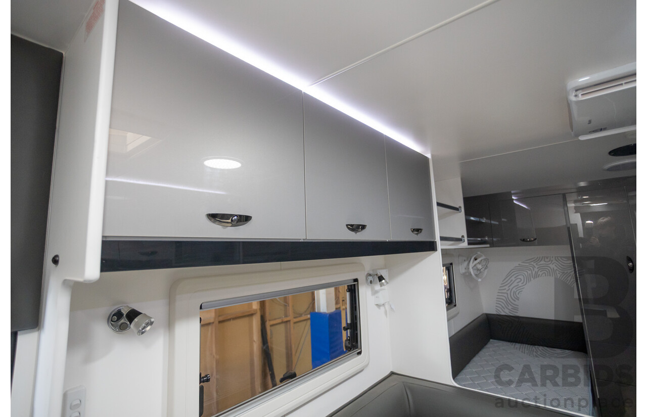 2023 Viscount V1 Premium 17" Caravan