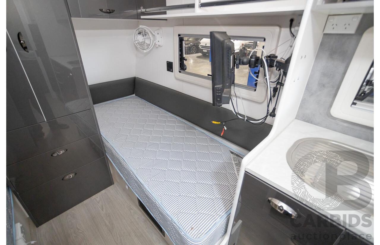 2023 Viscount V1 Premium 17" Caravan