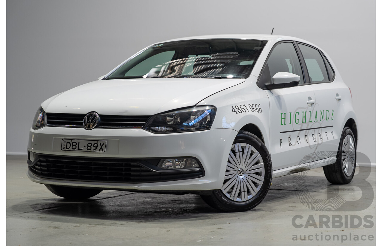 10/2015 Volkswagen Polo 66 TSI Trendline 6R MY16 5d Hatchback White Turbo 1.2L