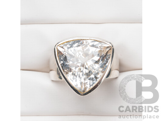 925 Sterling Silver & White Quartz Dress Ring - Size P