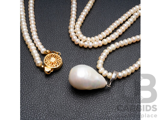 Freshwater Pearl Necklace & Pendant. Length - 69cms
