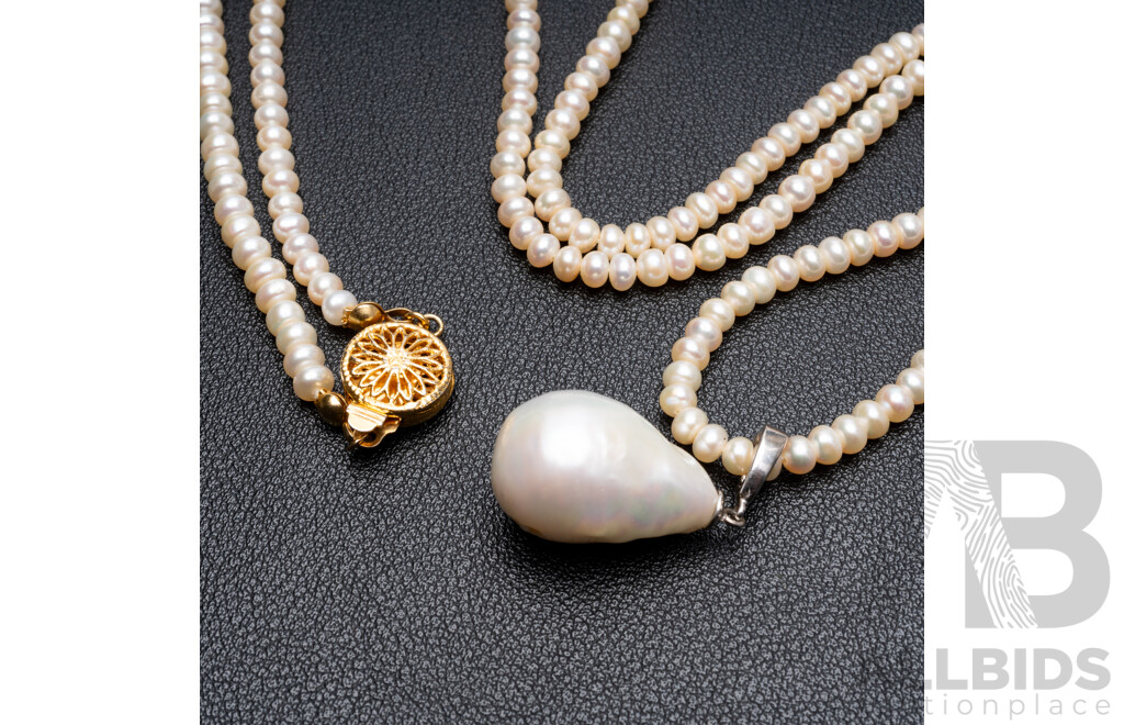 Freshwater Pearl Necklace & Pendant. Length - 69cms