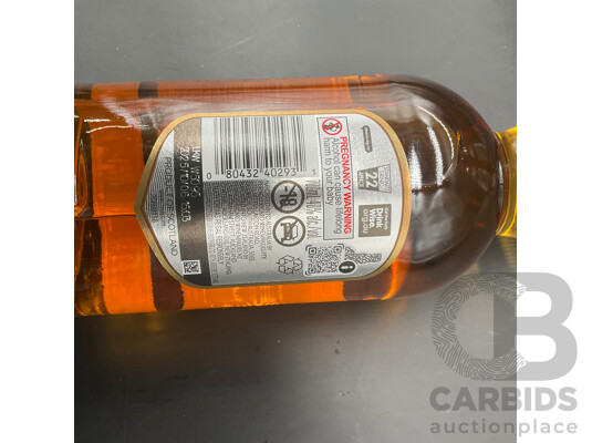 CHIVAS REGAL 12 Year Blended Scotch Whisky 700ml - Lot of 3