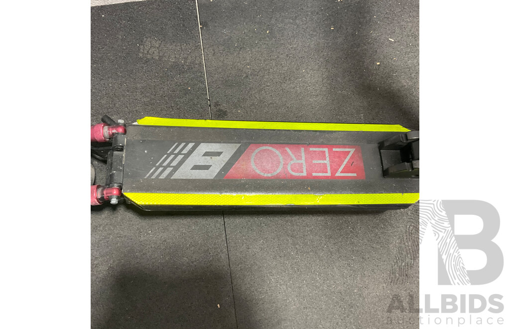 ZERO 8 Electric Scooter