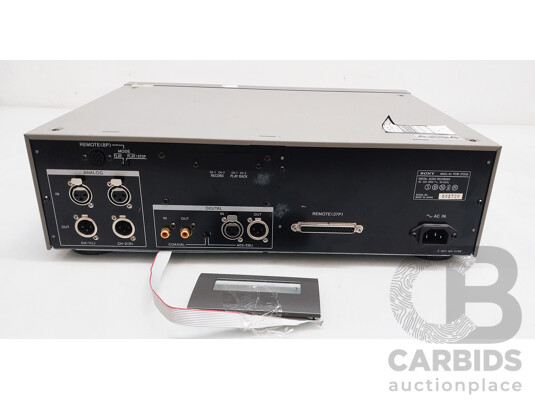 Sony (PCM-2700A) Professional 4-head Digital Tape Recorder