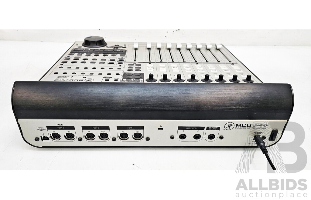 Mackie MCU Pro 8 Channel USB Control Surface
