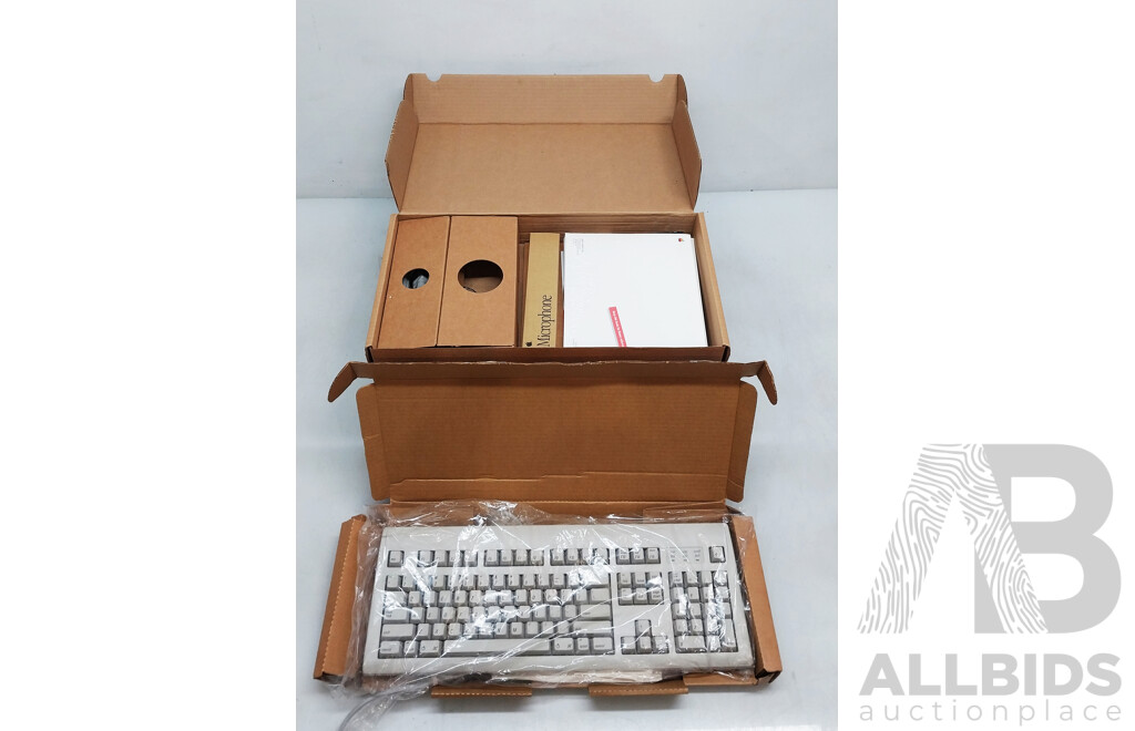 Macintosh Keyboard & Accessory Kits