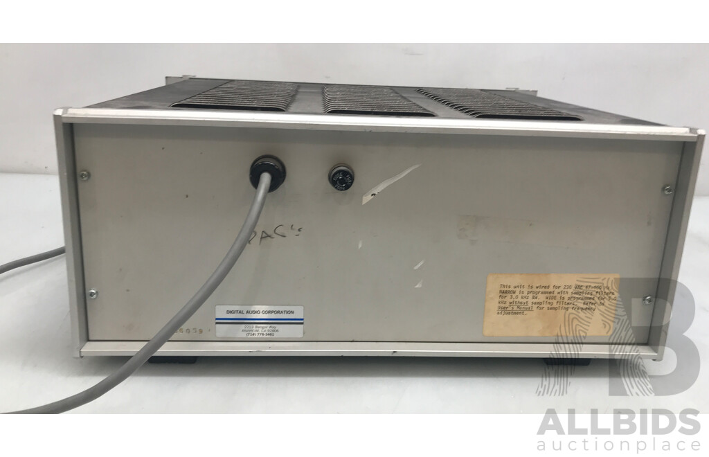 Digital Audio Corporation DAC 256 Adaptive Digital Filter System