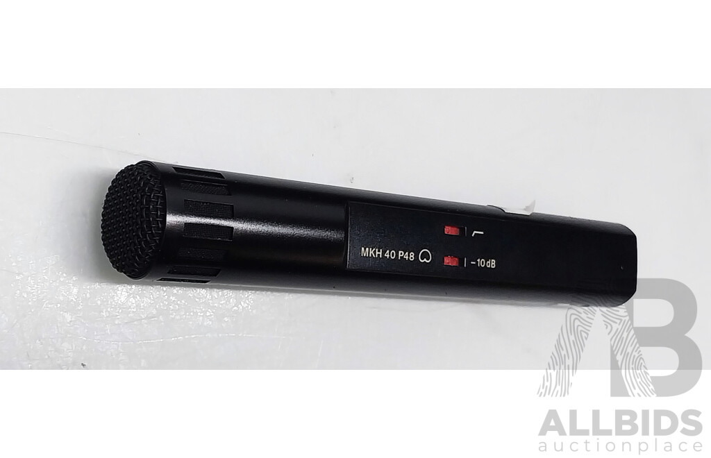 Sennheiser (MKH 40 P48) RF Condenser Cardioid Microphone