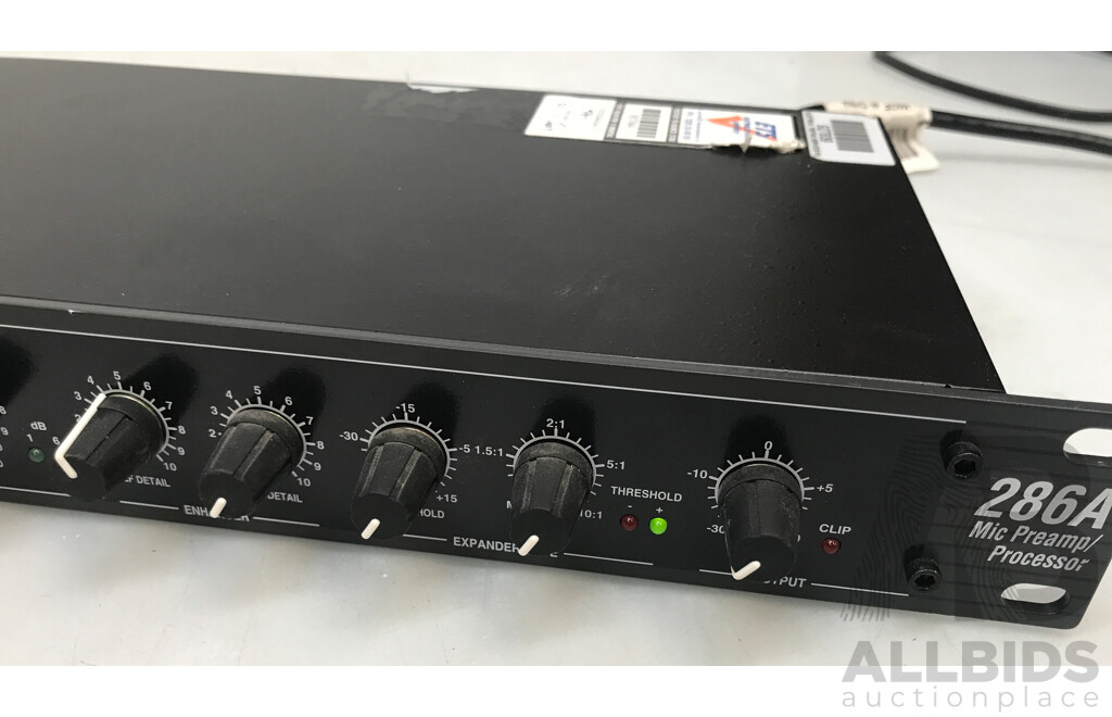 Dbx (286A) Mic Preamp/Processor