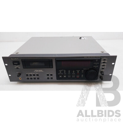 Sony (PCM-R500) Digital Audio Tape Recorder