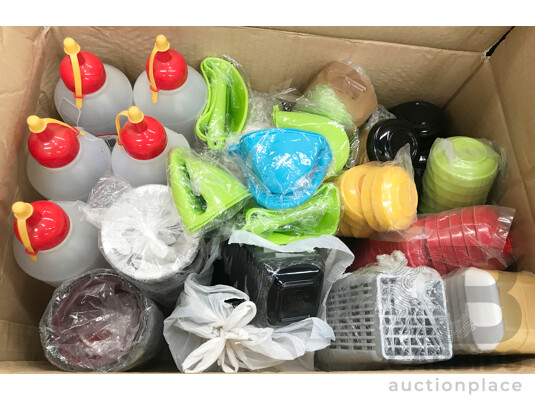 Lot of Assorted Catering/Restaurant Equipment Including Aprons, Containers,  Baskets, Mixing Bowls, Vacuum Universal Heads, and More