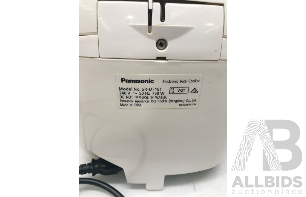 Panasonic (SR-DF181) Electric Rice Cooker