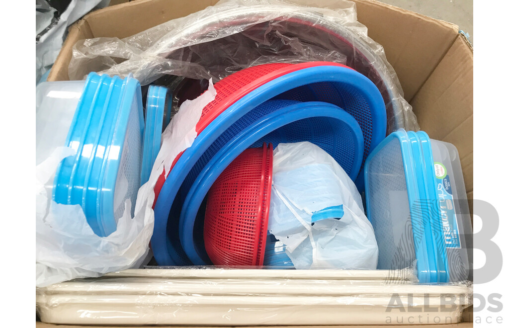 Lot of Assorted Catering/Restaurant Equipment Including Aprons, Containers,  Baskets, Mixing Bowls, Vacuum Universal Heads, and More