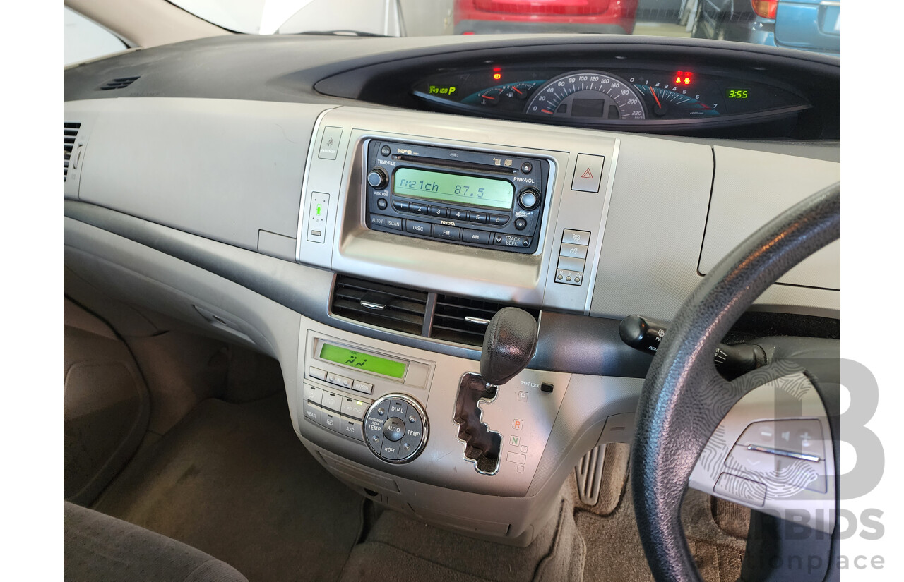 09/2006 Toyota Tarago GLi ACR50R 4d Wagon White 2.4L