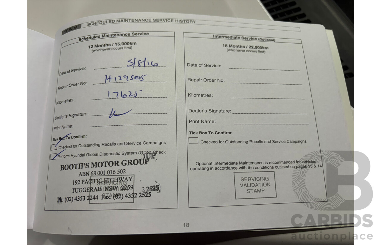 10/2014 Hyundai I30 Trophy GD MY14 5d Hatchback White 1.8L