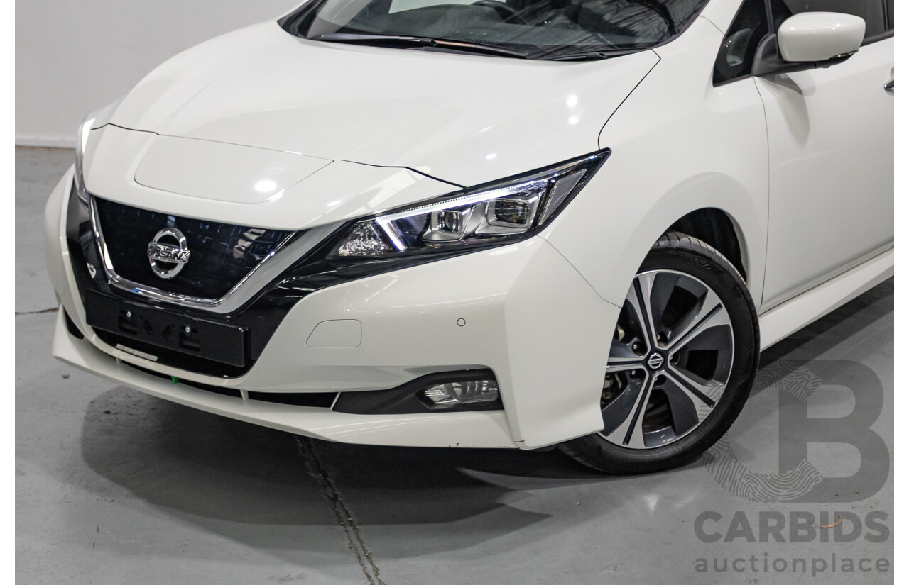 4/2020 Nissan Leaf ZE1 4d Hatchback Super White Dedicated Electric EV 110kw