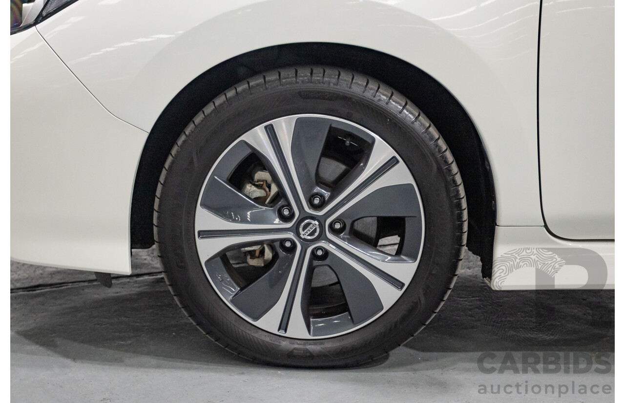 4/2020 Nissan Leaf ZE1 4d Hatchback Super White Dedicated Electric EV 110kw