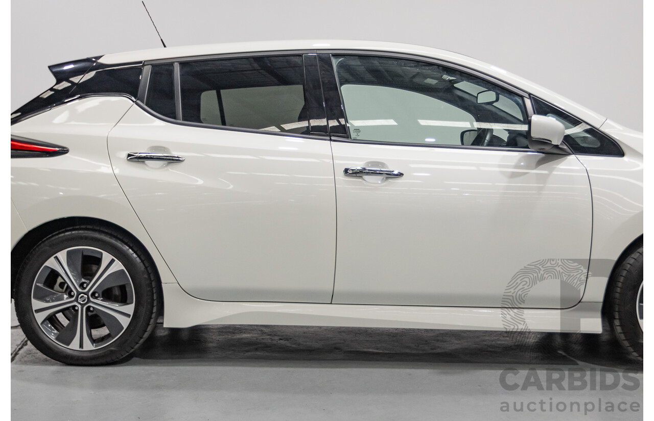 4/2020 Nissan Leaf ZE1 4d Hatchback Super White Dedicated Electric EV 110kw